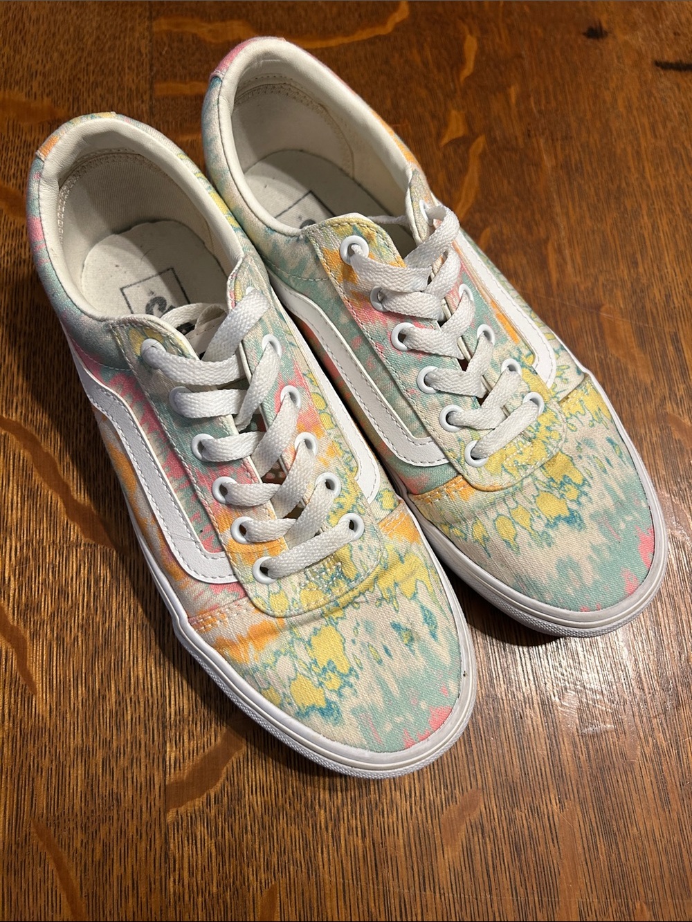 VANS Tie-Dye Pastel Canvas Skate Sneakers Women’s Size 8